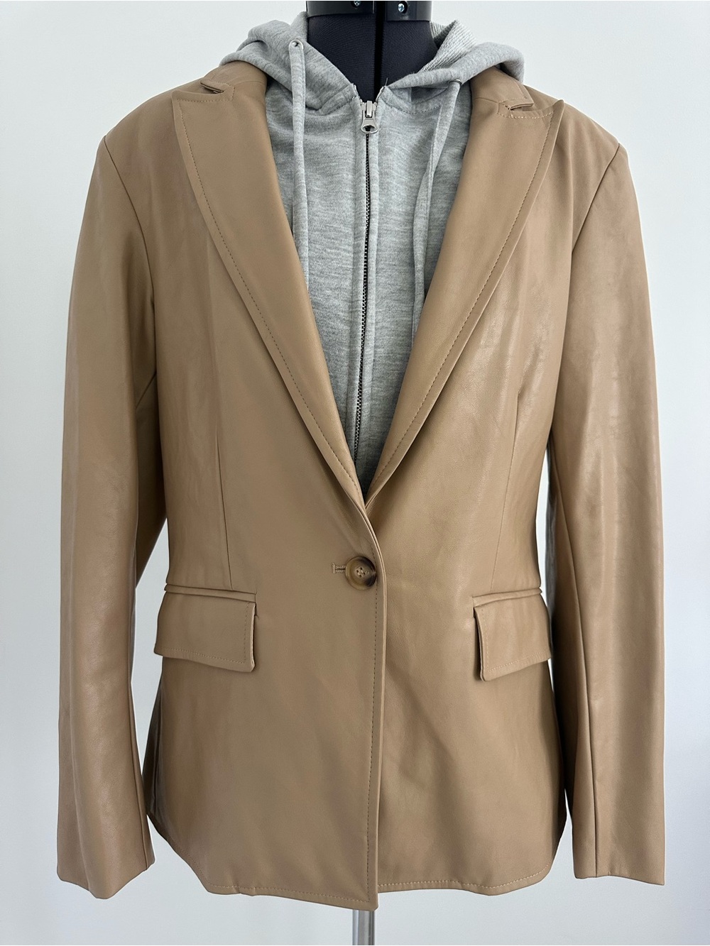 Evereve Tan Leather Single-Button Dickey Blazer